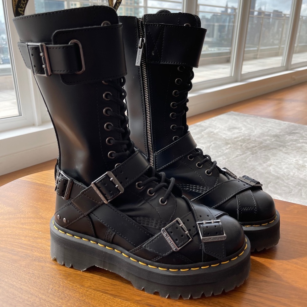 Dr. Martens 1914 SMOOTH LEATHER TALL PLATFORM BOOTS